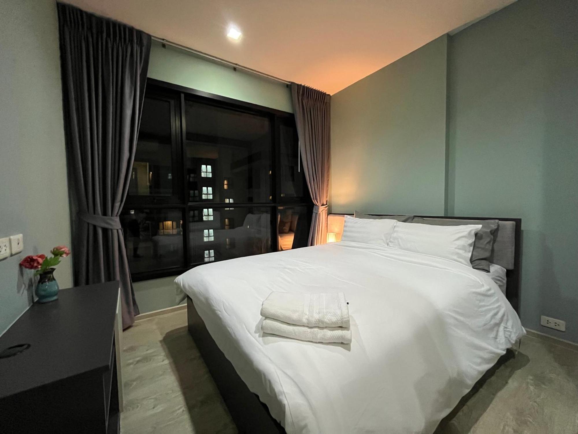 The Base Prime Apartment Pattaya Exterior photo