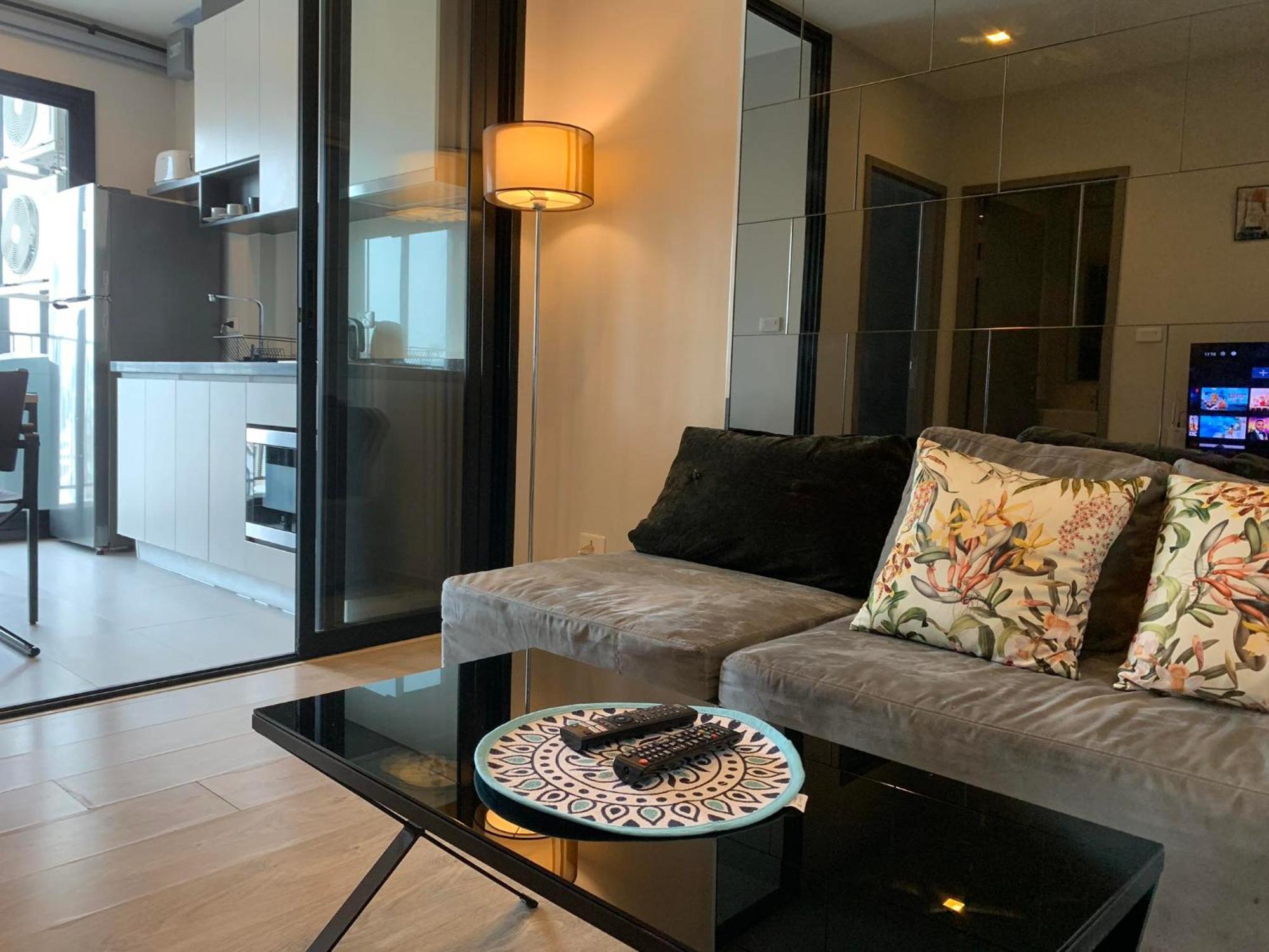 The Base Prime Apartment Pattaya Exterior photo
